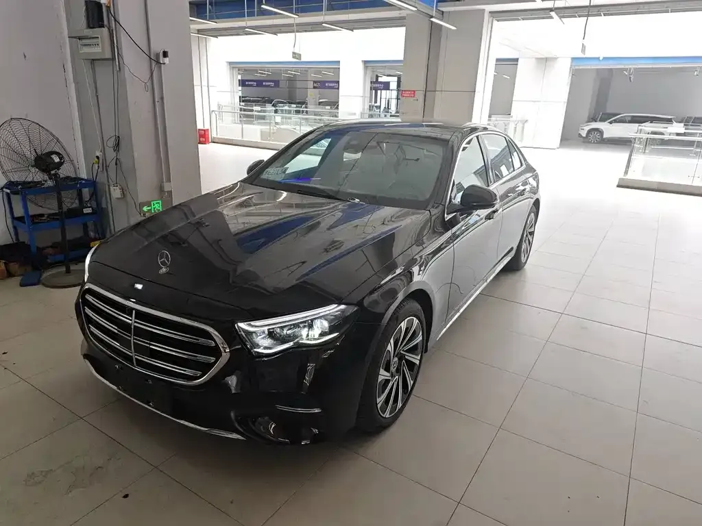 Mercedes-Benz E-Class 2024 из CN, фото 1