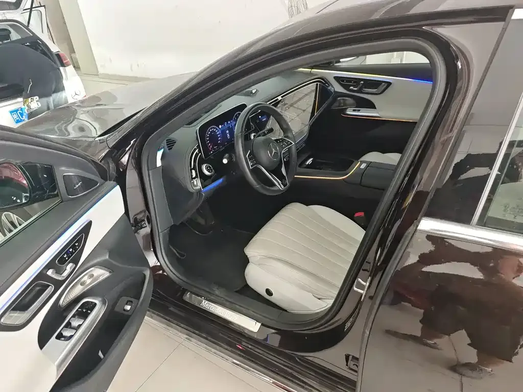Mercedes-Benz E-Class 2024 из CN, фото 5