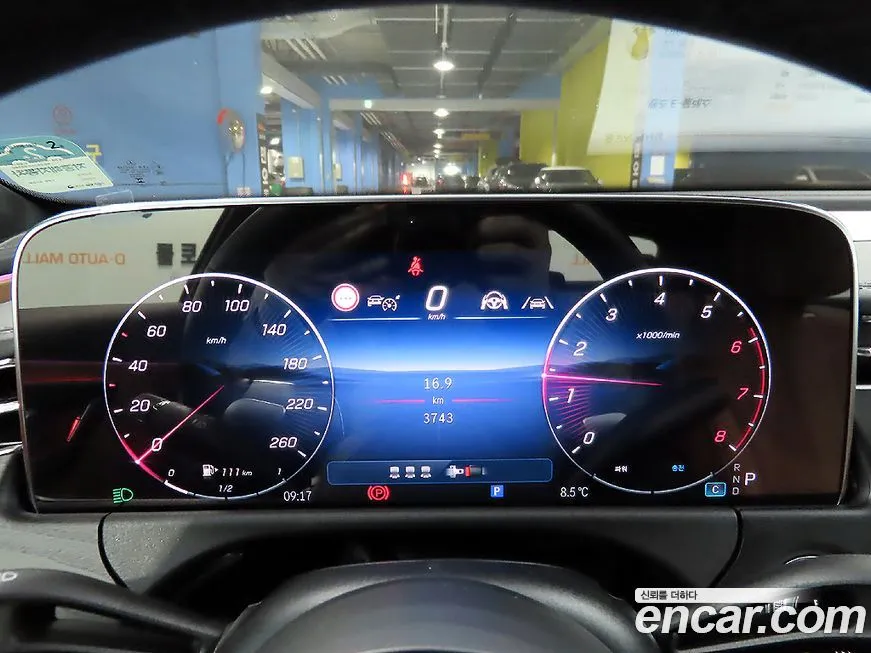 Mercedes-Benz E-Class 2025 из KR, фото 9