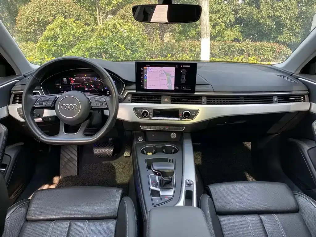 Audi A4L 2022 из CN, фото 5
