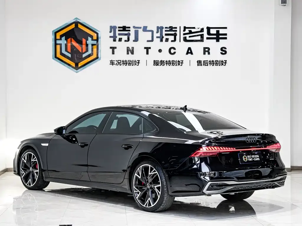 Audi A7L 2025 из CN, фото 6