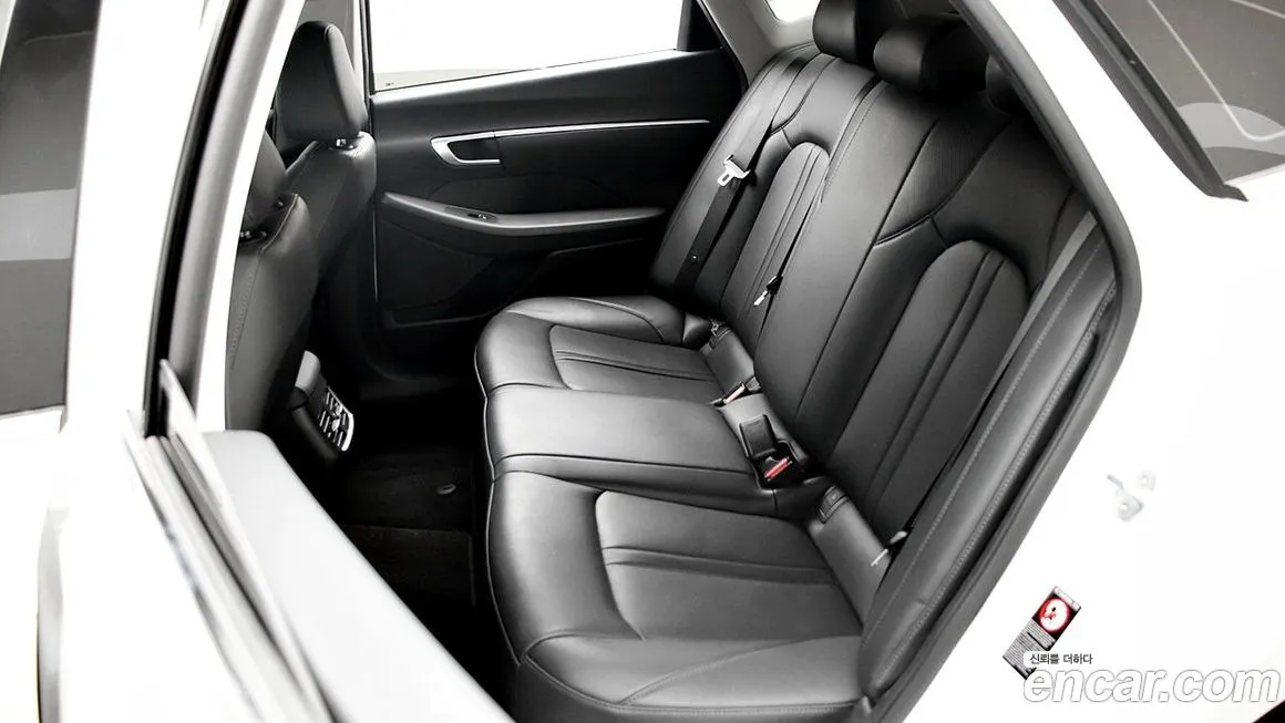 Hyundai Sonata 2022 из KR, фото 10
