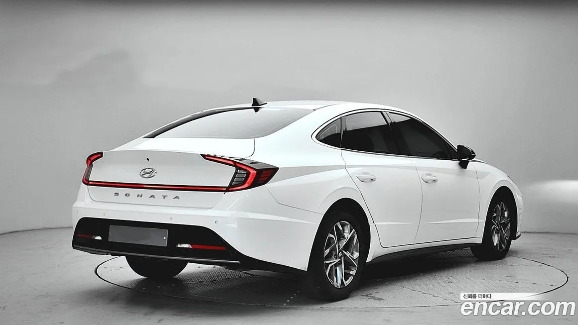 Hyundai Sonata 2022 из KR, фото 4