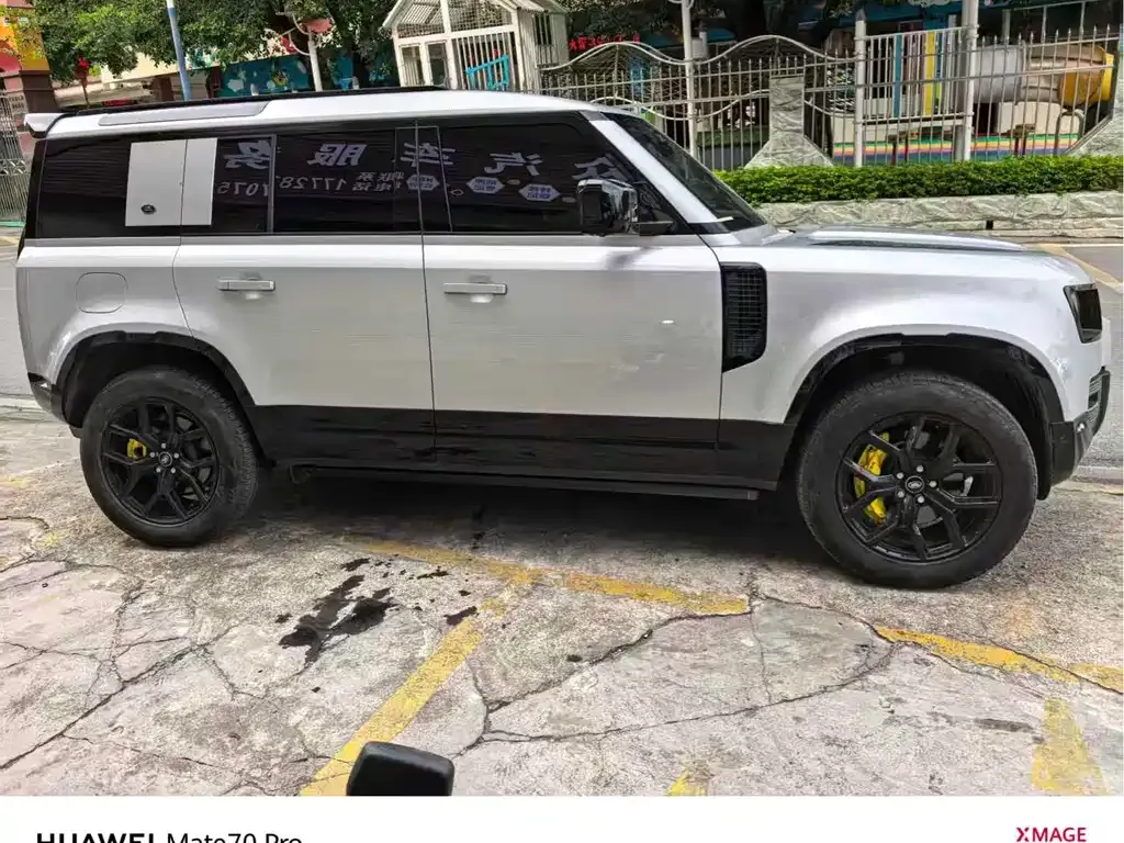 Land Rover Defender 2023 из CN, фото 5