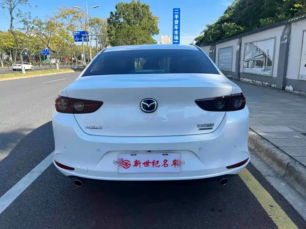 Mazda 3 Axela 2021 из CN, фото 4