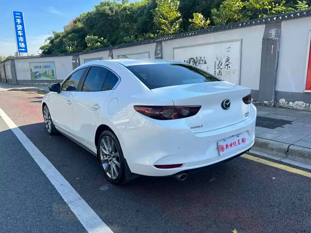 Mazda 3 Axela 2021 из CN, фото 5