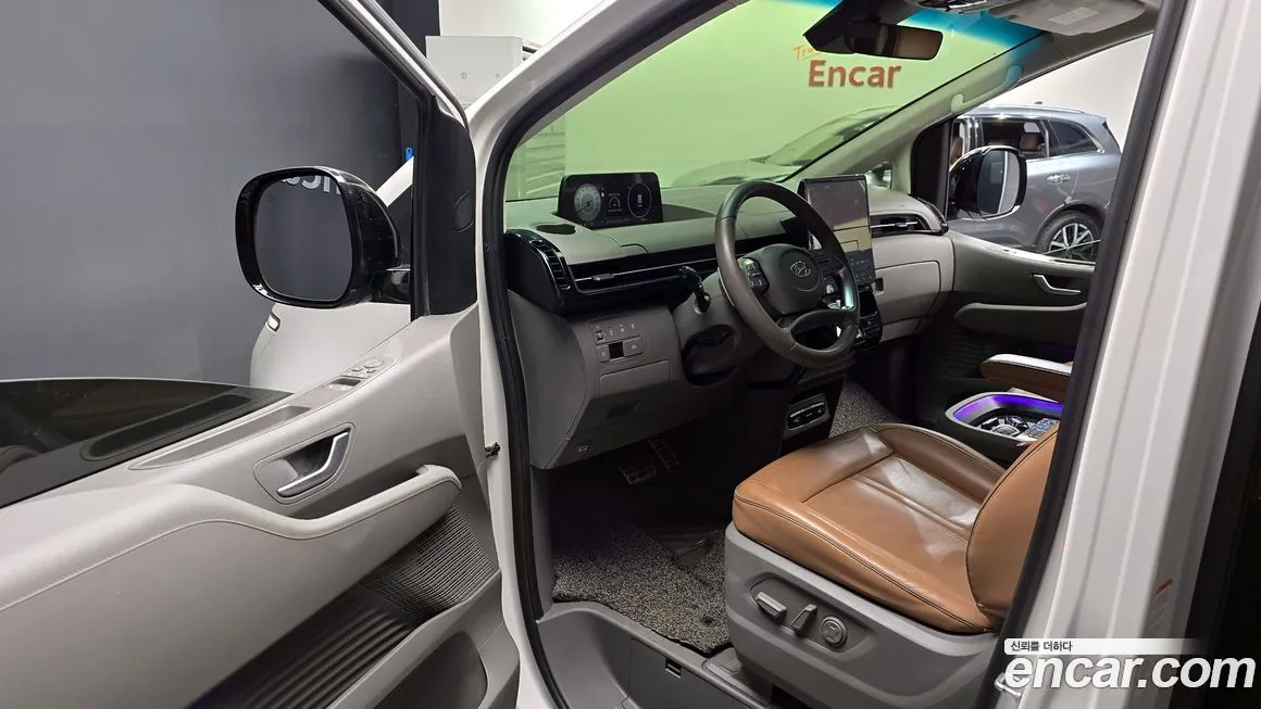Hyundai Staria 2023 из KR, фото 10