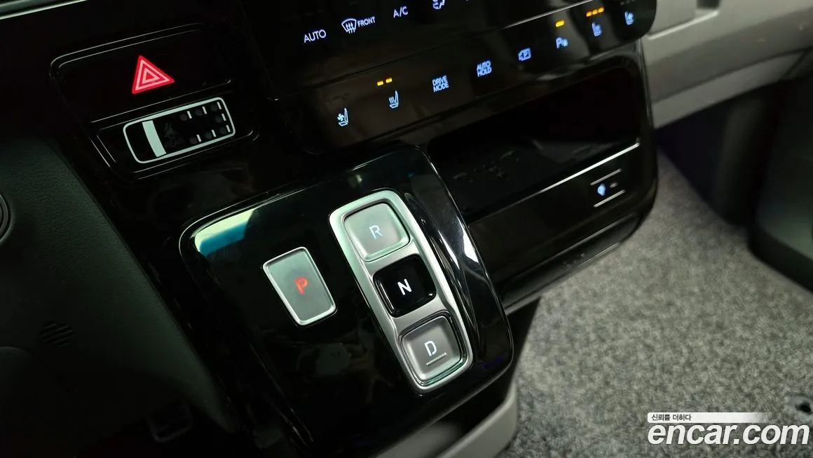 Hyundai Staria 2023 из KR, фото 9