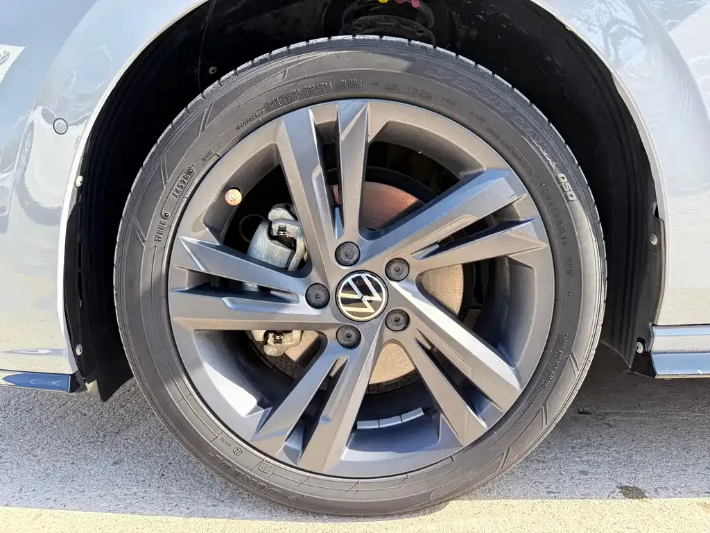 Volkswagen Golf 2021 из CN, фото 6