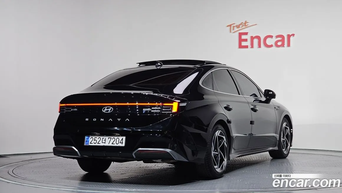 Hyundai Sonata 2024 из KR, фото 2