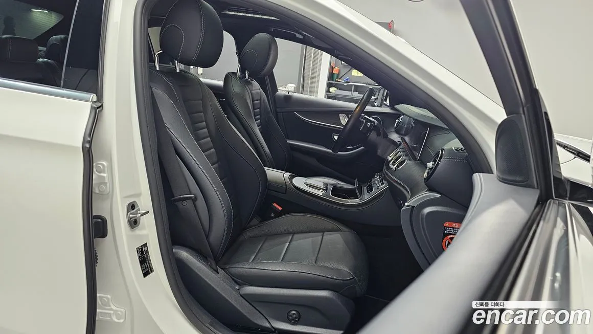 Mercedes-Benz E-Class 2023 из KR, фото 10
