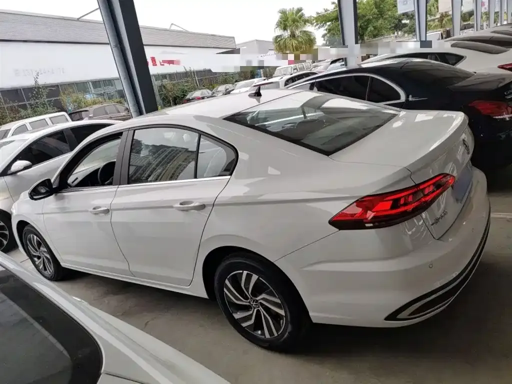 Volkswagen Bora 2025 из CN, фото 5