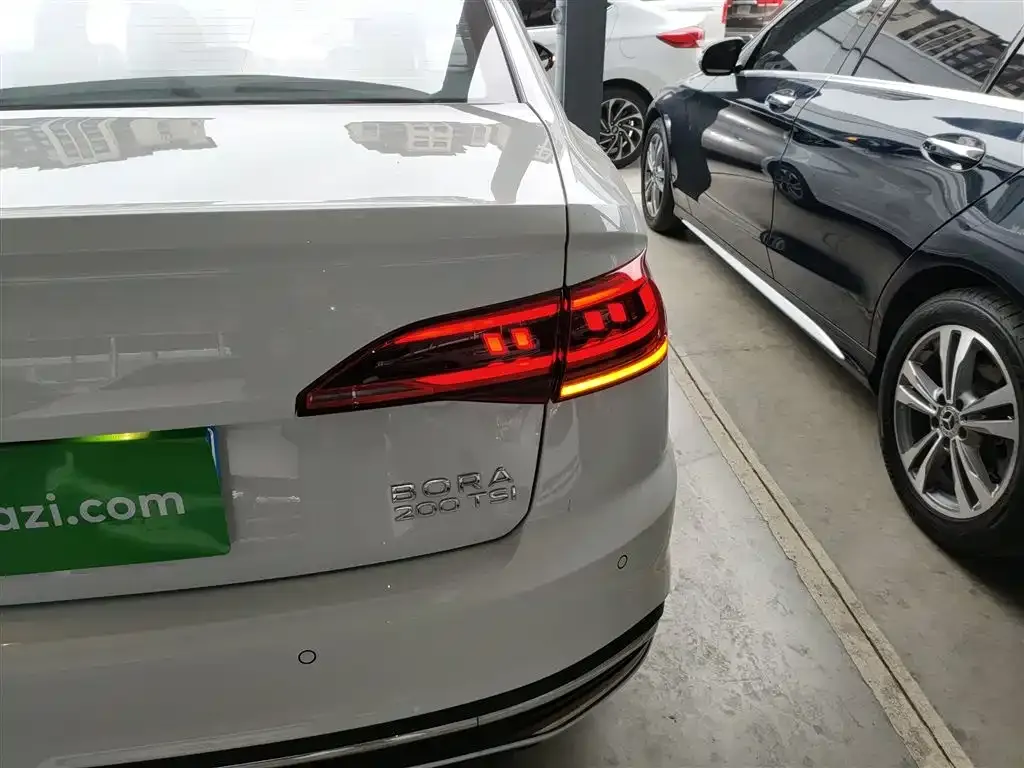Volkswagen Bora 2025 из CN, фото 8