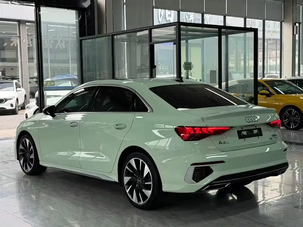 Audi A3 2022 из CN, фото 10