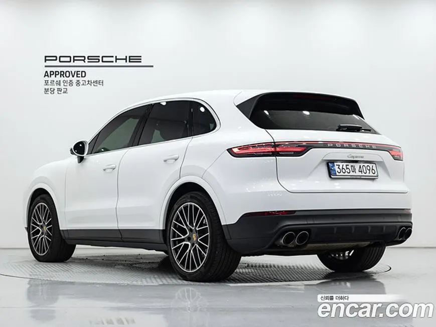 Porsche Cayenne 2023 из KR, фото 2