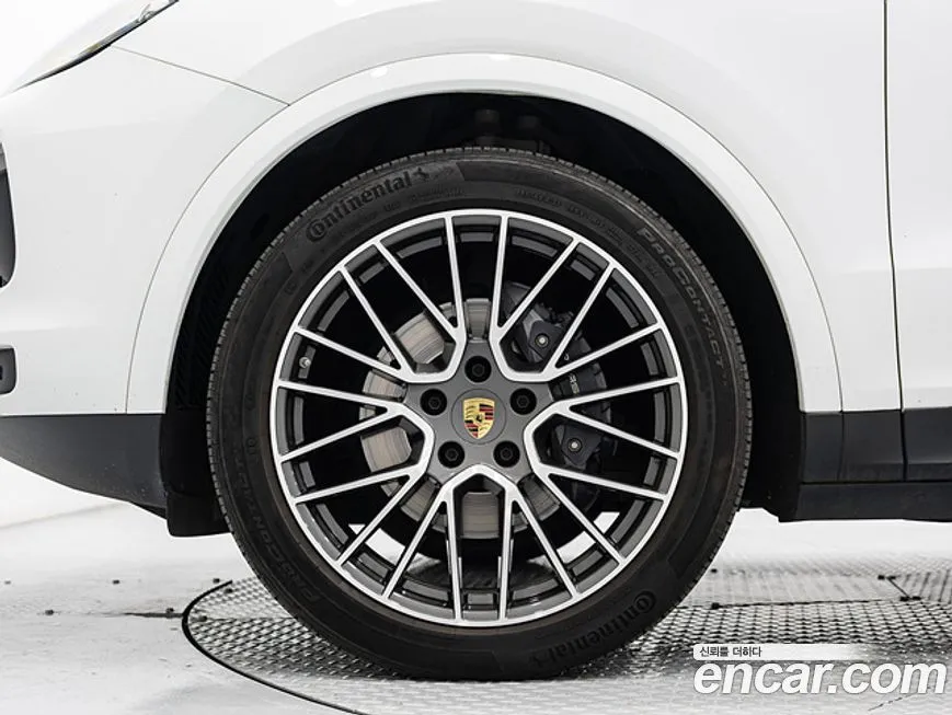 Porsche Cayenne 2023 из KR, фото 5