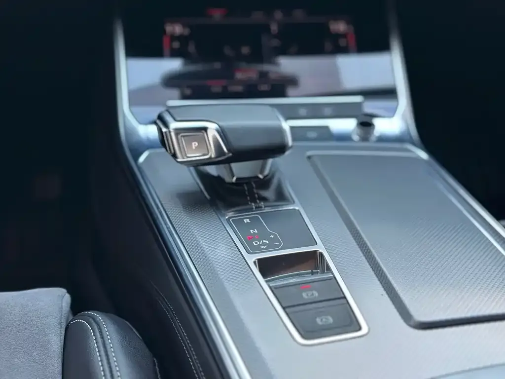 Audi A6L 2022 из CN, фото 7
