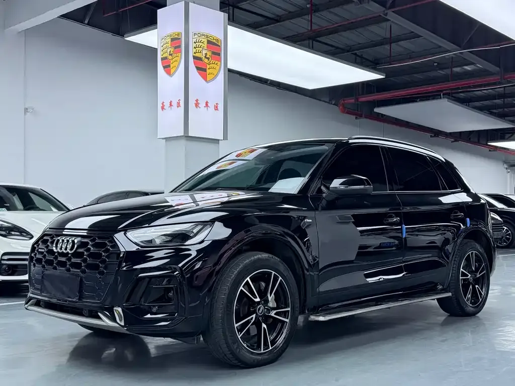 Audi Q5L 2022 из CN, фото 1