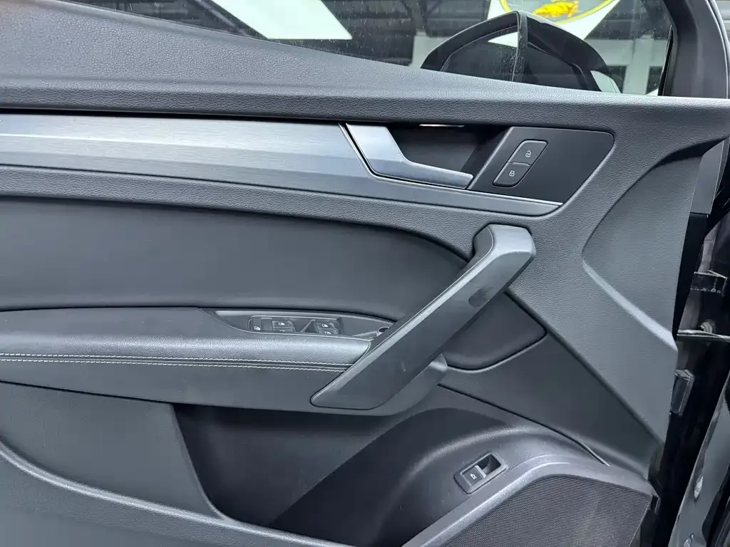 Audi Q5L 2022 из CN, фото 6