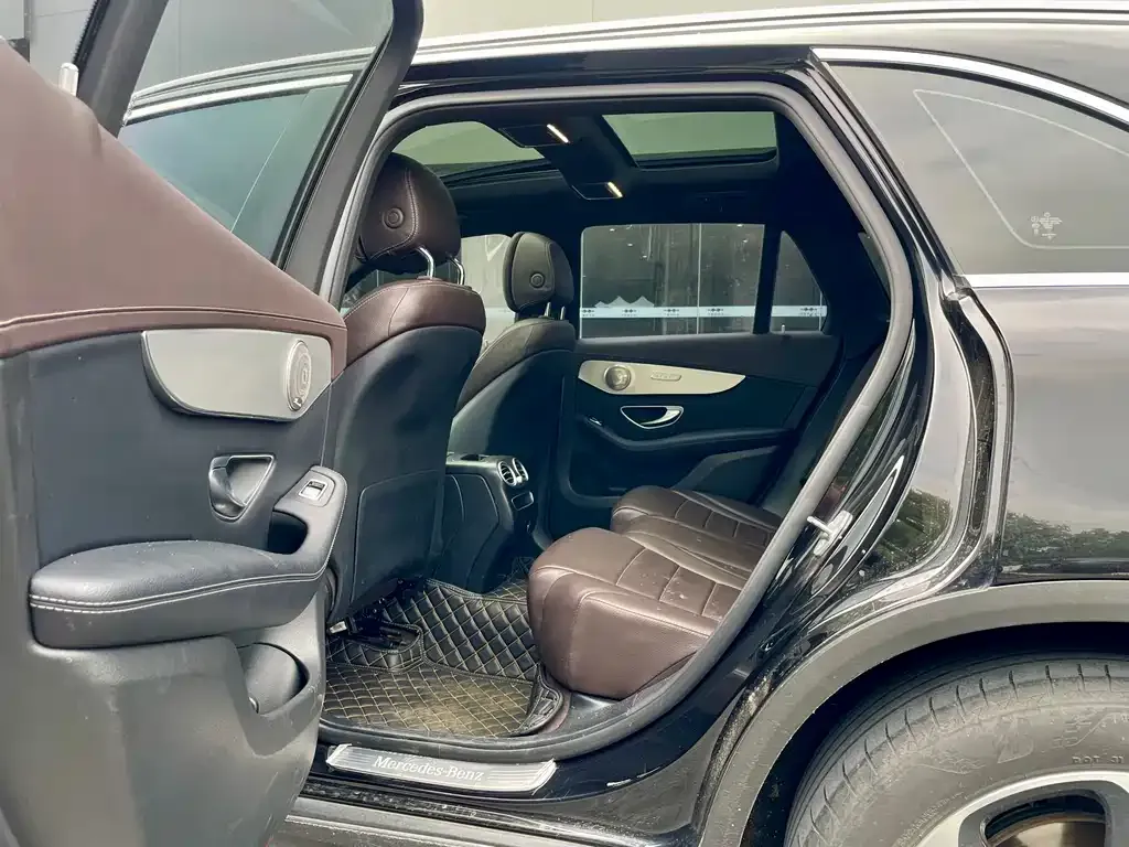 Mercedes-Benz GLC 2023 из CN, фото 7