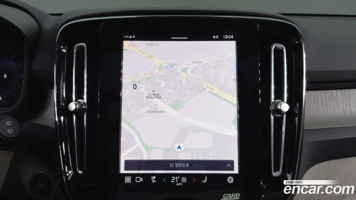 Volvo XC40 2024 из KR, фото 7