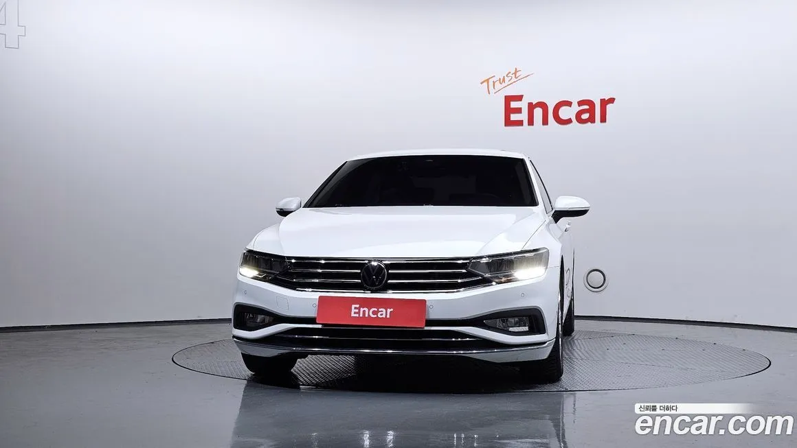 Volkswagen Passat 2021 из KR, фото 3