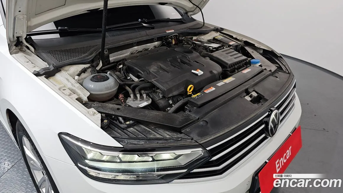 Volkswagen Passat 2021 из KR, фото 6