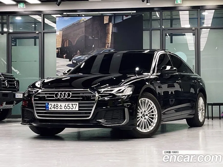 Audi A6 — фото 1