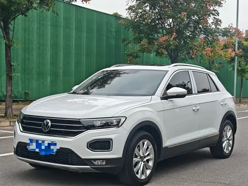 Volkswagen T-Roc 2022 из CN, фото 1