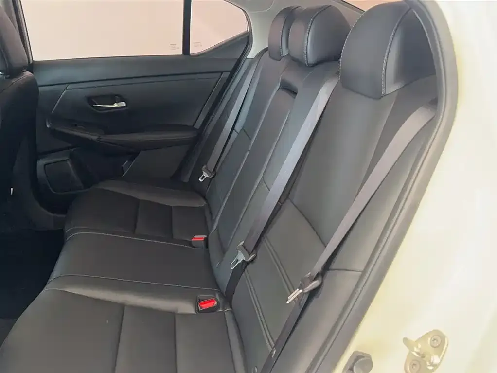 Nissan Sylphy 2022 из CN, фото 8