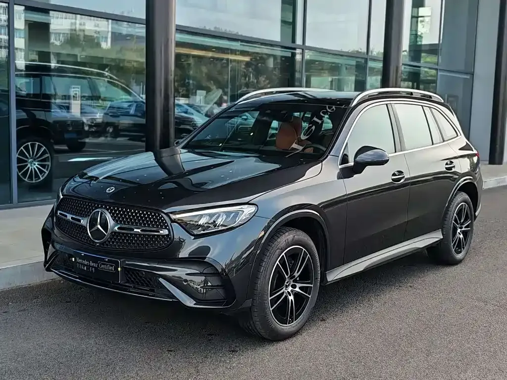 Mercedes-Benz GLC — фото 1