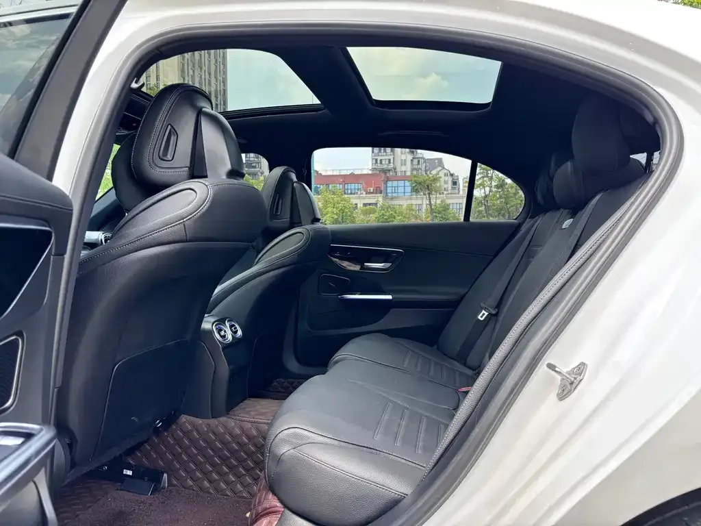 Mercedes-Benz C-Class 2023 из CN, фото 5