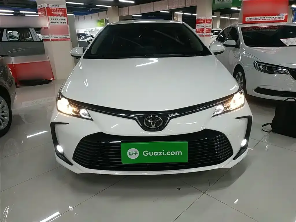Toyota Corolla 2022 из CN, фото 3