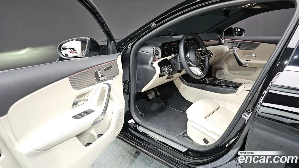Mercedes-Benz A-Class 2024 из KR, фото 10