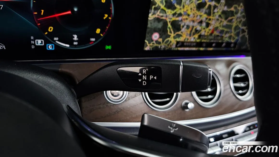 Mercedes-Benz E-Class 2021 из KR, фото 9