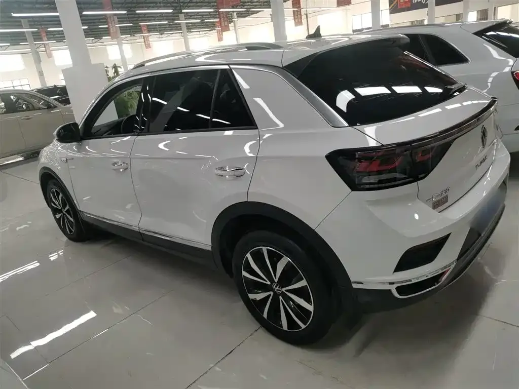 Volkswagen T-Roc 2023 из CN, фото 5
