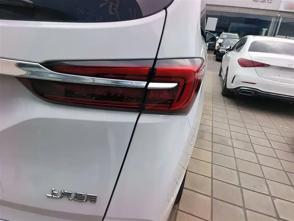 Buick GL8 2022 из CN, фото 8