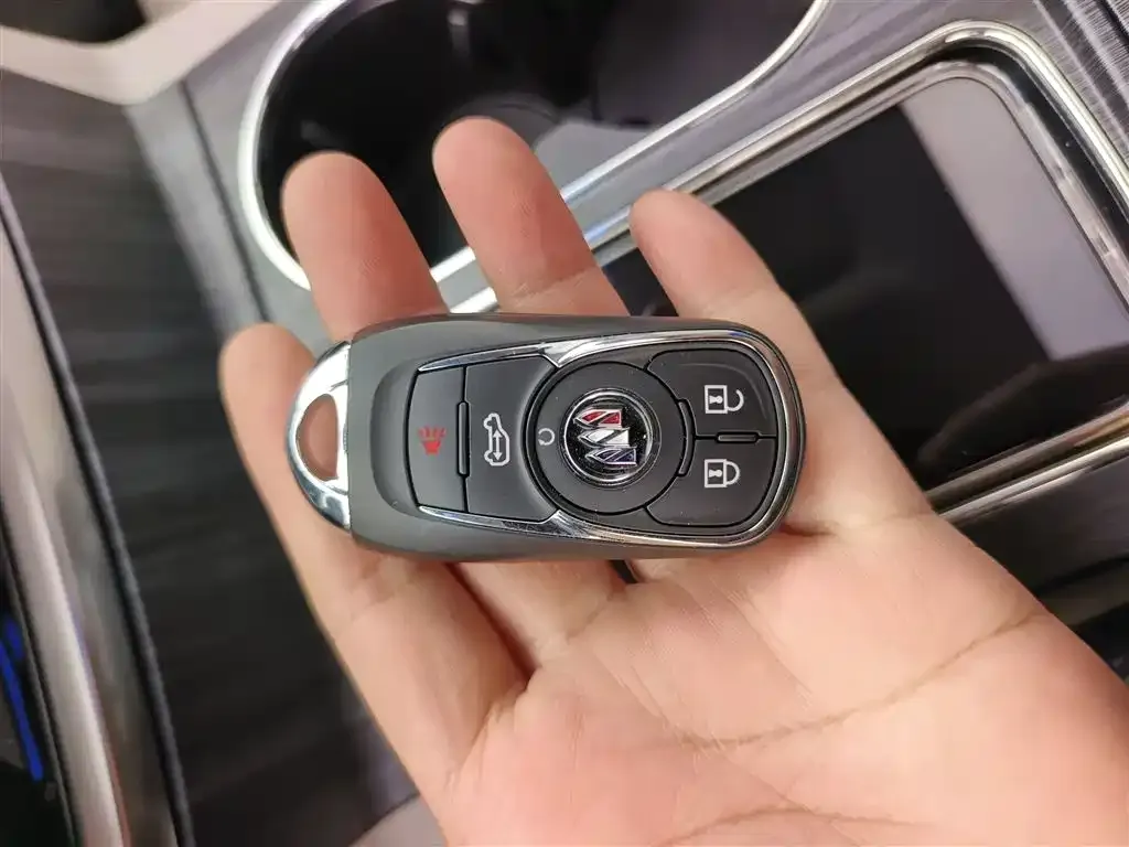 Buick GL8 2022 из CN, фото 9