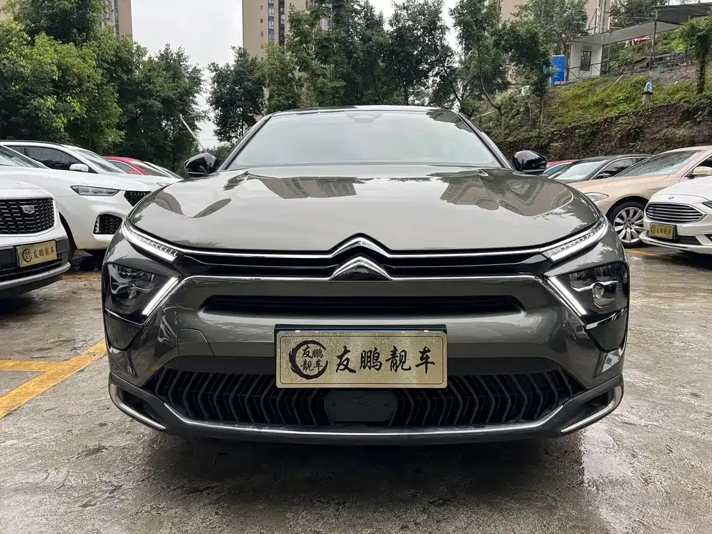 Citroen C5 X 2022 из CN, фото 2