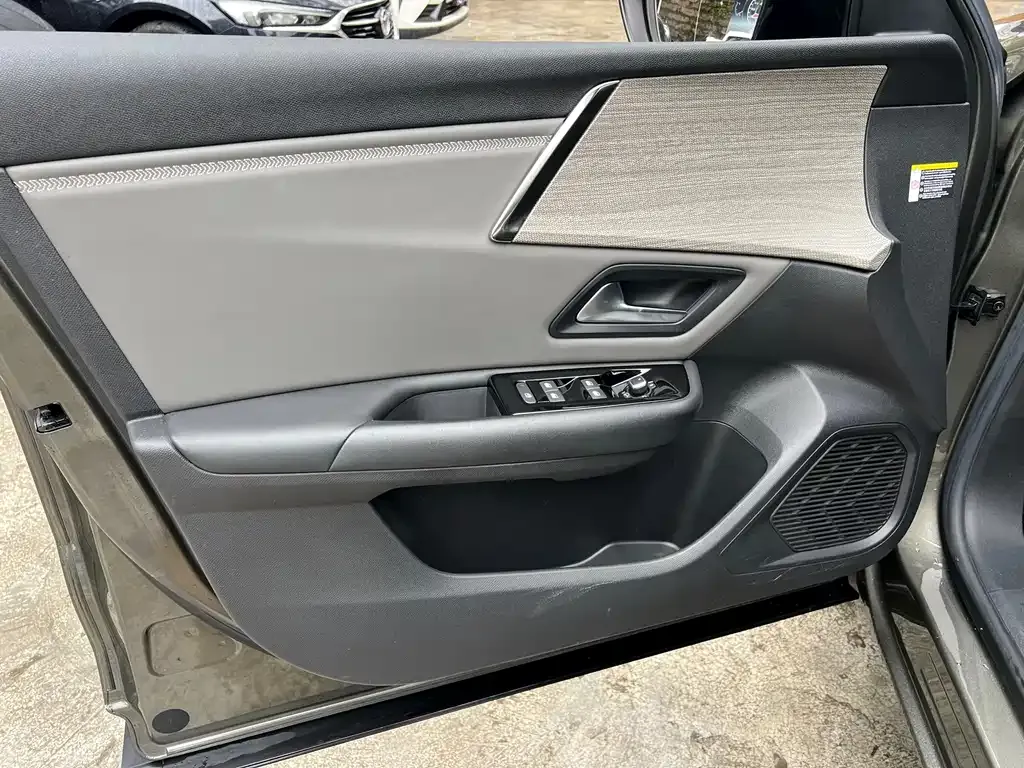 Citroen C5 X 2022 из CN, фото 6