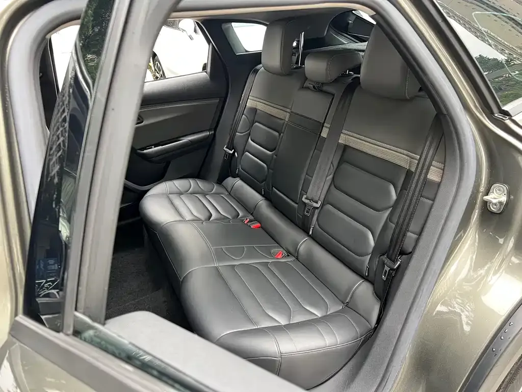 Citroen C5 X 2022 из CN, фото 8