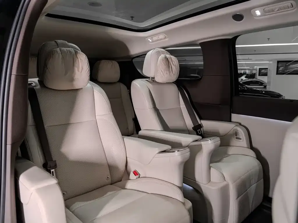 Li Auto MEGA 2024 из CN, фото 10
