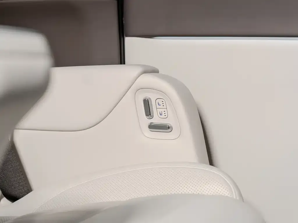 Li Auto MEGA 2024 из CN, фото 8