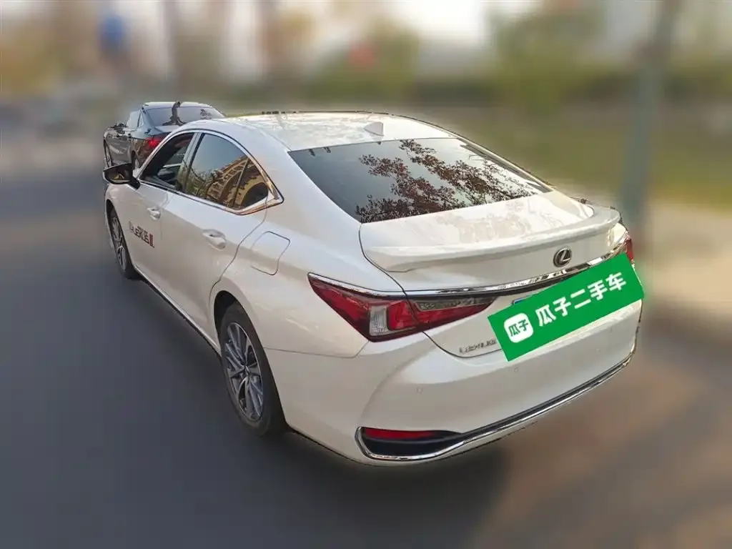 Lexus ES 2023 из CN, фото 5