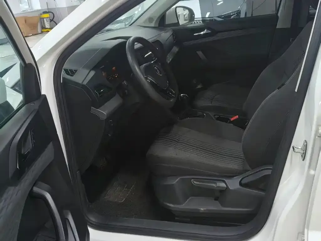 Volkswagen Tharu 2022 из CN, фото 10