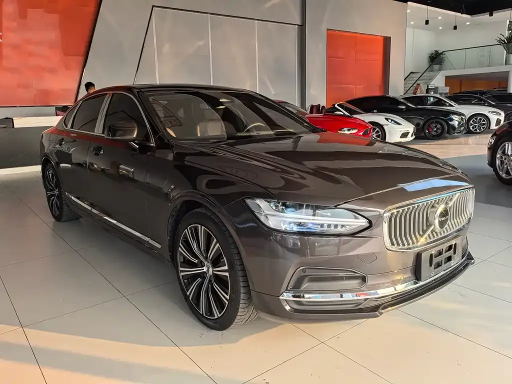 Volvo S90 2022 из CN, фото 2
