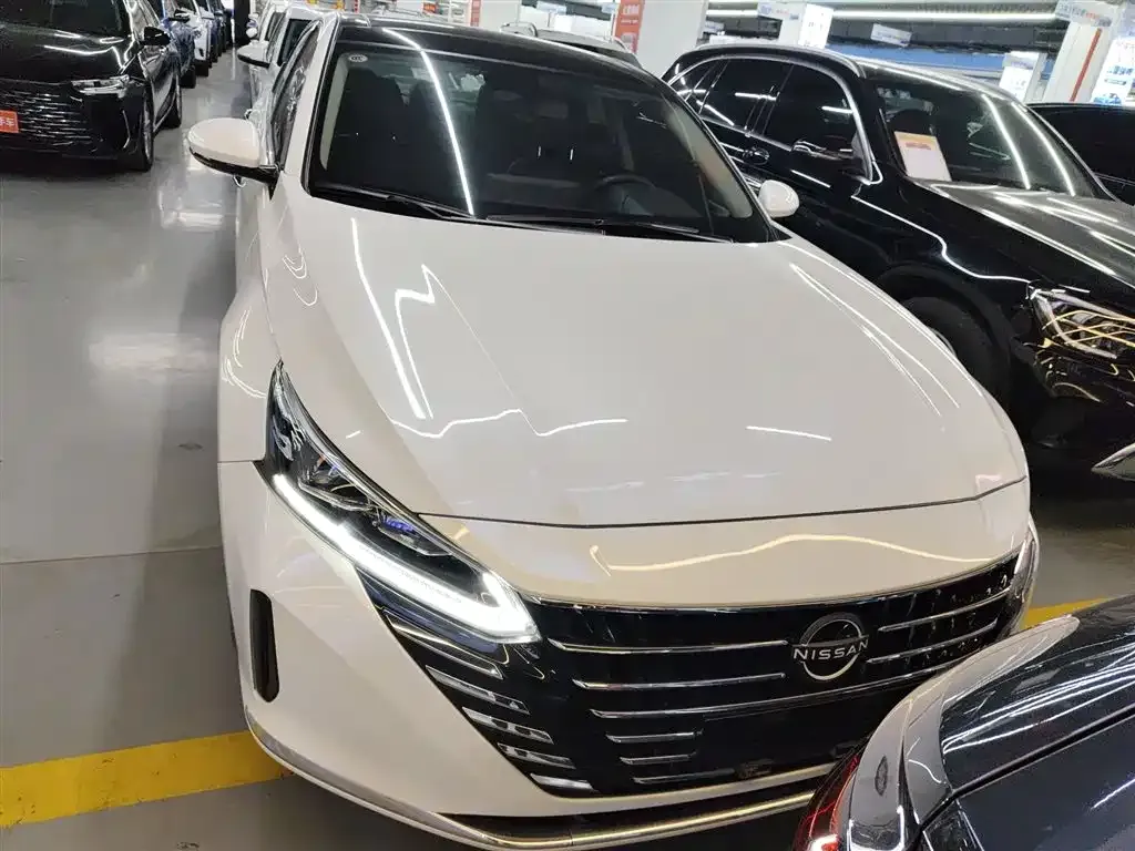 Nissan Teana 2023 из CN, фото 3
