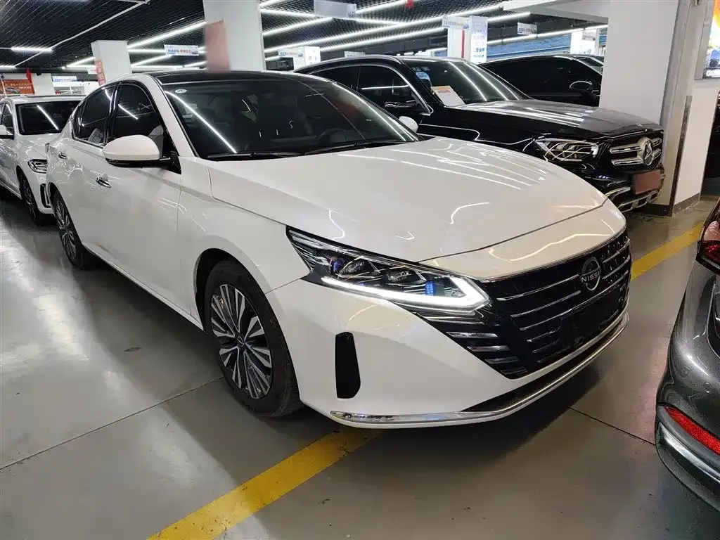 Nissan Teana 2023 из CN, фото 4