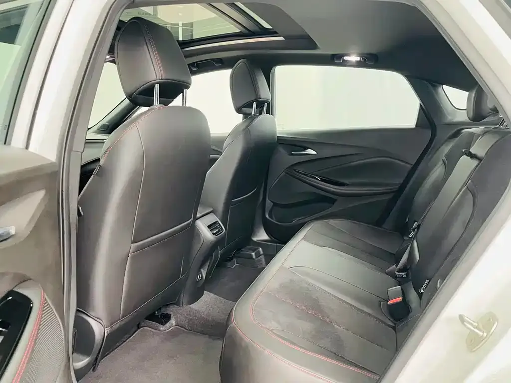 Buick Verano 2023 из CN, фото 10