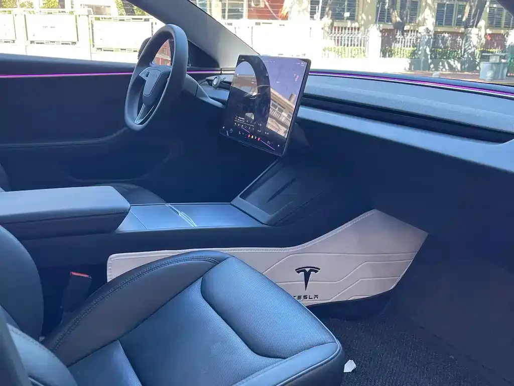 Tesla Model 3 2024 из CN, фото 6